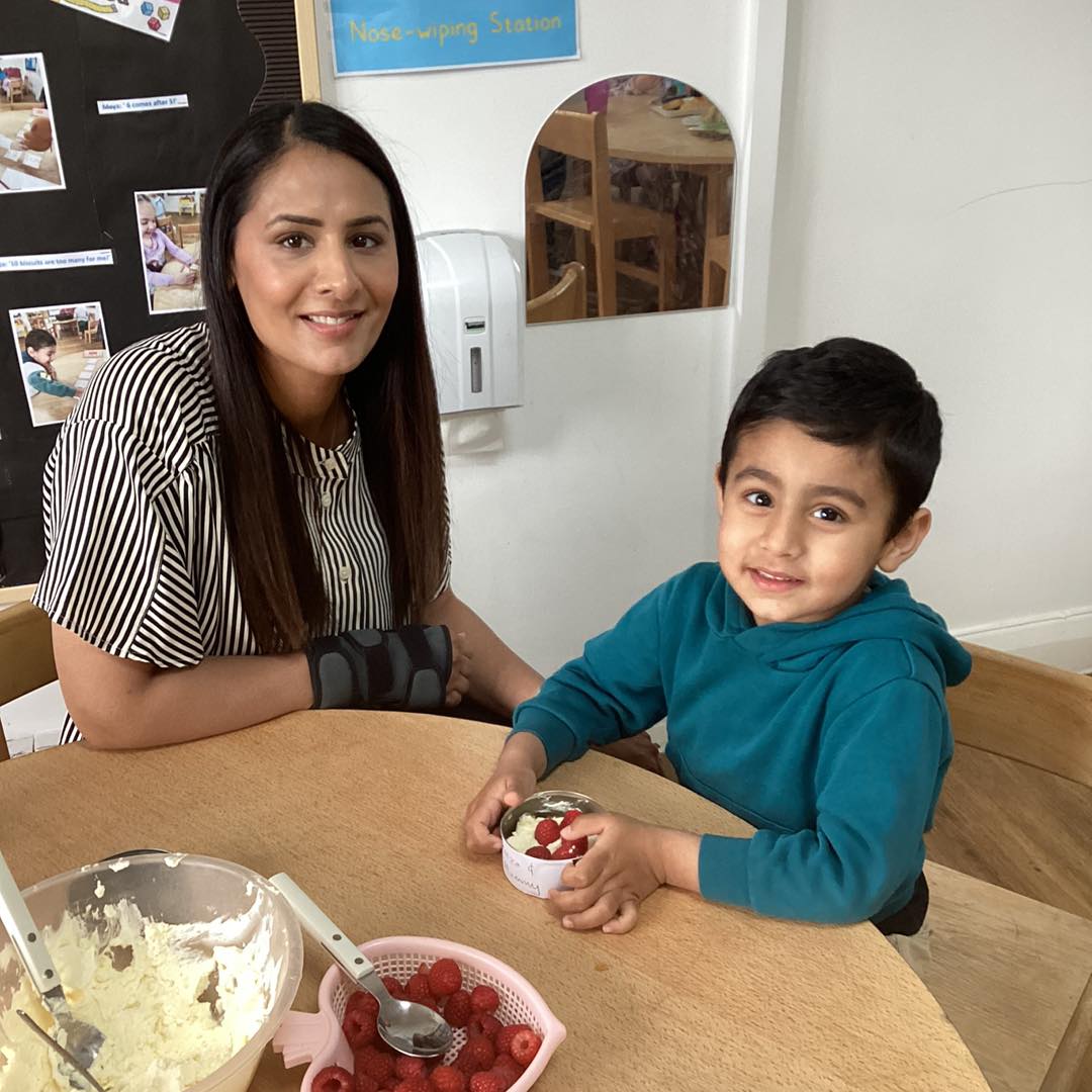 Making Cheesecake at our Stay & Play Session